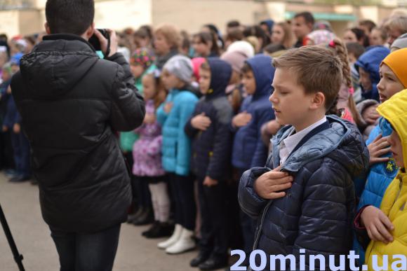 У Кам’янці на фасаді школи встановили меморіальну дошку Дмитру Кримінському, фото №2 на сайті 20minut.ua