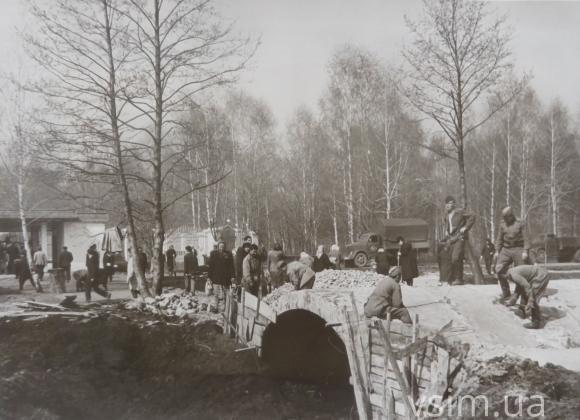 Як будували парк Чекмана 60 років тому (ФОТО), фото №5 на сайті vsim.ua