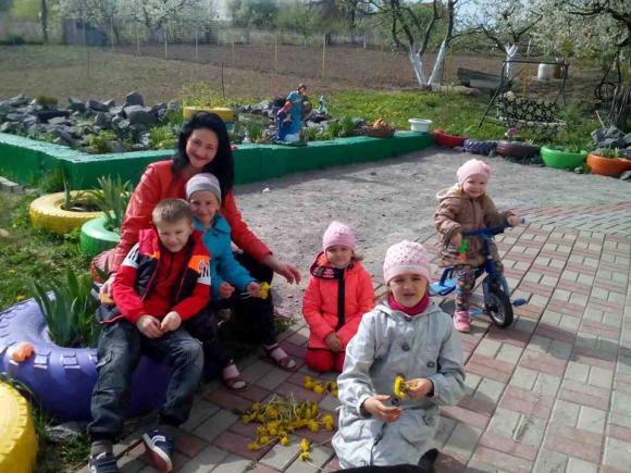 Здорову маму з дитиною утримують в... інфекційному відділенні на сайті 20minut.ua Здорову маму з дитиною утримують в... інфекційному відділенні, фото №2 на сайті 20minut.ua