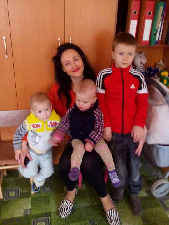 Здорову маму з дитиною утримують в... інфекційному відділенні на сайті 20minut.ua Здорову маму з дитиною утримують в... інфекційному відділенні, фото №3 на сайті 20minut.ua