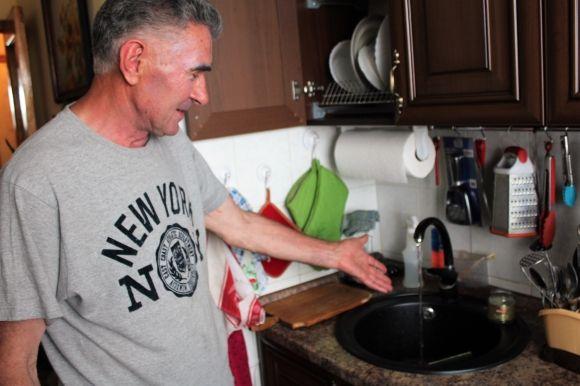 Два тижні без холодної води: «ЖЕК та Водоканал ніяк розібратися не можуть» на сайті 20minut.ua Два тижні без холодної води: «ЖЕК та Водоканал ніяк розібратися не можуть», фото №3 на сайті 20minut.ua