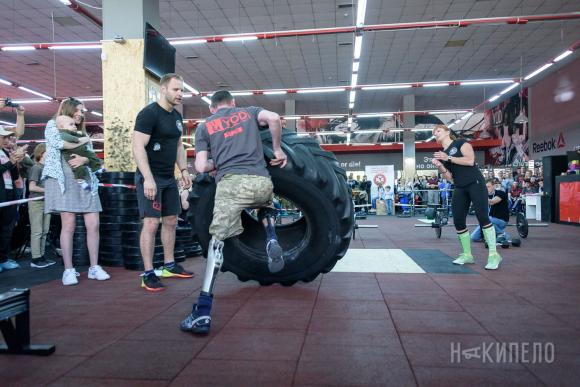 Справжня "Сила нації": як поранені бійці АТО штанги і гирі  тягали, фото №2 на сайті 20minut.ua