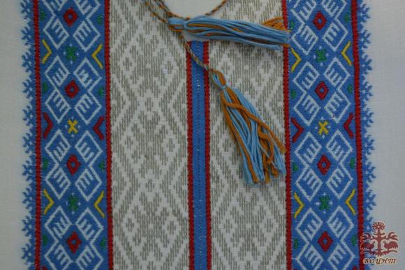 Вінничанка шиє вишиванки, які купують президенти, депутати, міністри, актори на сайті 20minut.ua Вінничанка шиє вишиванки, які купують президенти, депутати, міністри, актори, фото №8 на сайті 20minut.ua