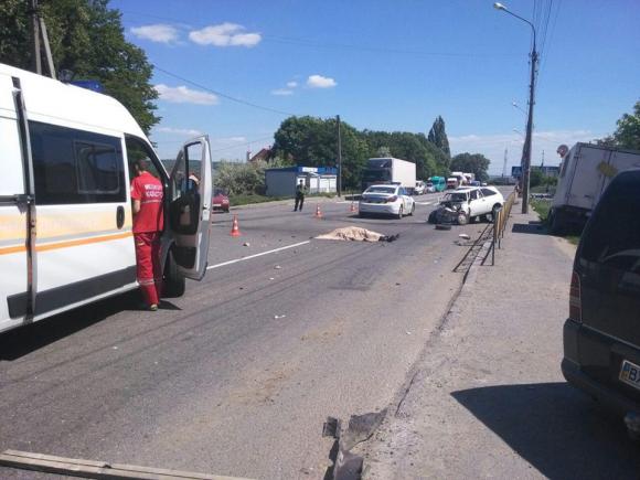 Смертельна ДТП: в Лезневому зіткнулися «Таврія» і «Volvo», фото №1 на сайті vsim.ua