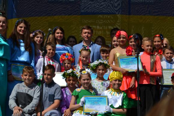 Новини компаній: У Хмельницькому та Волочиську підбили підсумки конкурсу «Моя сім’я – моя країна», фото №3 на сайті vsim.ua