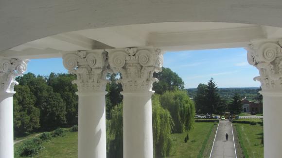 Палац у Вороновиці: 300 тисяч євро на ремонт і спогади про оголених жінок на сайті 20minut.ua Палац у Вороновиці: 300 тисяч євро на ремонт і спогади про оголених жінок, фото №9 на сайті 20minut.ua