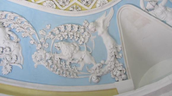 Палац у Вороновиці: 300 тисяч євро на ремонт і спогади про оголених жінок на сайті 20minut.ua Палац у Вороновиці: 300 тисяч євро на ремонт і спогади про оголених жінок, фото №14 на сайті 20minut.ua