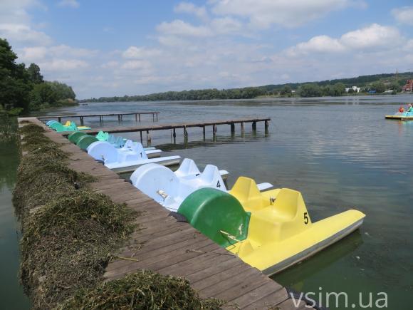 Водний відпочинок у Хмельницькому: що пропонують та за скільки, фото №1 на сайті vsim.ua