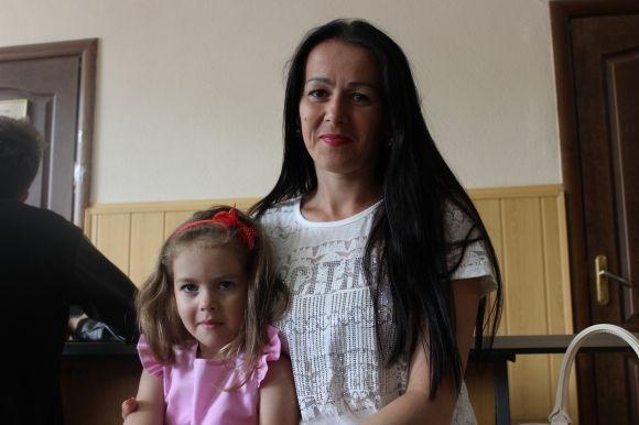 Місяць безвізу: місце у чергах на закордонний паспорт займають з 5 ранку на сайті 20minut.ua Місяць безвізу: місце у чергах на закордонний паспорт займають з 5 ранку, фото №1 на сайті 20minut.ua