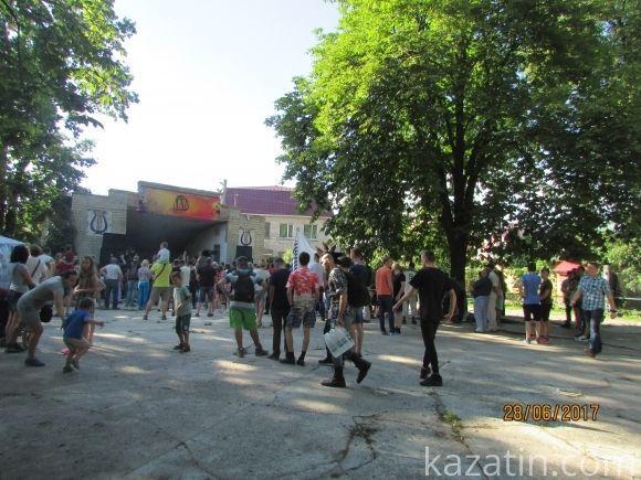 Фестиваль зібрав рокерів (ФОТО і ВІДЕО) (ОНОВЛЕНО), фото №61 на сайті 20minut.ua