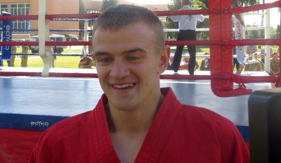 Зі смуги перешкод на ринг. У Хмельницькому розпочався чемпіонат з універсального бою на сайті vsim.ua Зі смуги перешкод на ринг. У Хмельницькому розпочався чемпіонат з універсального бою, фото №3 на сайті vsim.ua