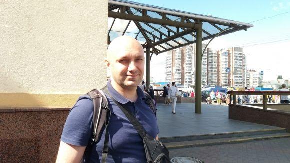 Ми зустрілися з Родіоном на вокзалі. Позаду - важка операція у батька