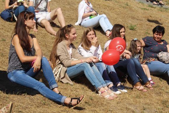 «Раніше купатися боялися через скло» — жителі  «Масложиру» дочекалися реконструкції території озера, фото №4 на сайті 20minut.ua