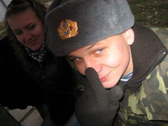 Пам’ятник десантникам з Вінниці й Житомира встановили у Слов’янську - на місці хреста, знищеного «сепарами», фото №7 на сайті 20minut.ua