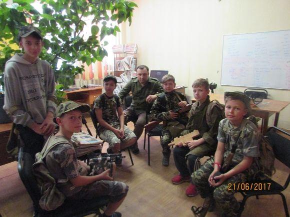 Гурток військової історії об’єднує юних патріотів на сайті 20minut.ua Гурток військової історії об’єднує юних патріотів, фото №1 на сайті 20minut.ua