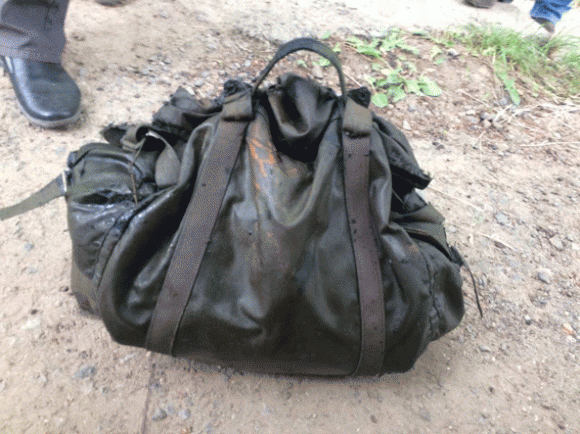 Балаклава, бронежилет, камуфляж: в Гніванському кар'єрі виловили тіло бойовика (ФОТО), фото №2 на сайті 20minut.ua