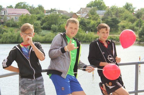 «Раніше купатися боялися через скло» — жителі  «Масложиру» дочекалися реконструкції території озера, фото №17 на сайті 20minut.ua