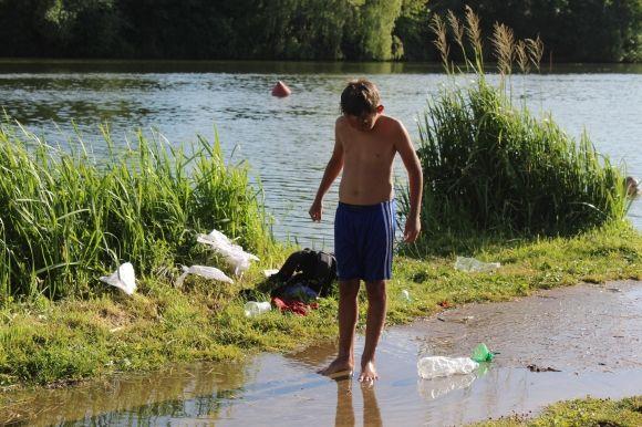 Як на Вишенському озері на Купала гуляли (ФОТОРЕПОРТАЖ), фото №16 на сайті 20minut.ua