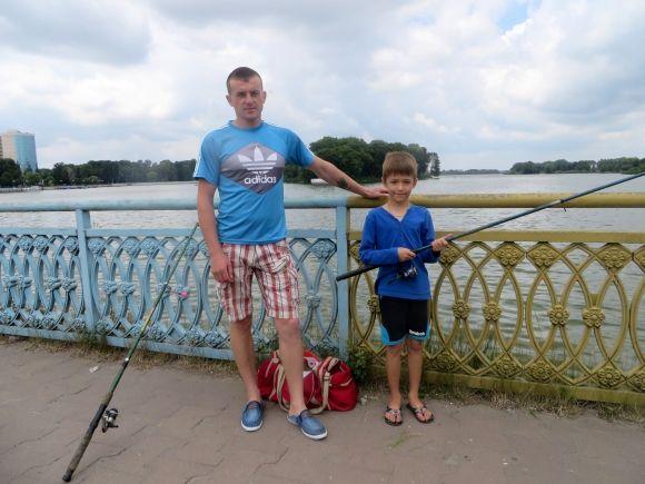 За вудочку і на Буг. День рибалки святкували біля річки на сайті vsim.ua За вудочку і на Буг. День рибалки святкували біля річки, фото №4 на сайті vsim.ua