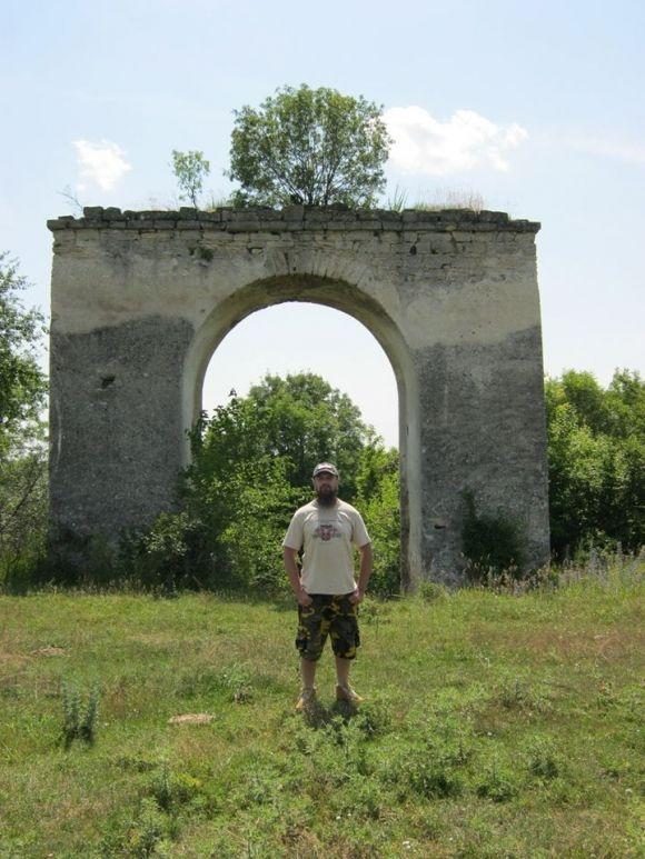 "Незнана Хмельниччина". Стародавні замки та храми Дунаєвецького району на сайті vsim.ua "Незнана Хмельниччина". Стародавні замки та храми Дунаєвецького району, фото №7 на сайті vsim.ua