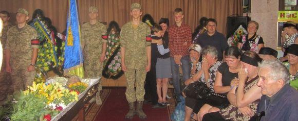 «Передайте синам, що воював за них і за Україну» - останні слова Олексія Тимощука на сайті 20minut.ua «Передайте синам, що воював за них і за Україну» - останні слова Олексія Тимощука, фото №2 на сайті 20minut.ua