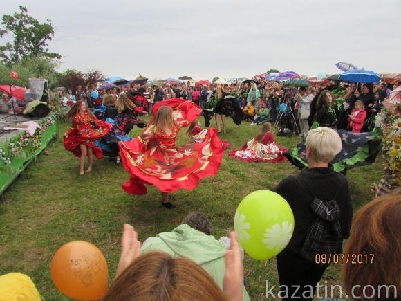Івана Купала містянам організовували Журбинці на сайті 20minut.ua Івана Купала містянам організовували Журбинці, фото №39 на сайті 20minut.ua