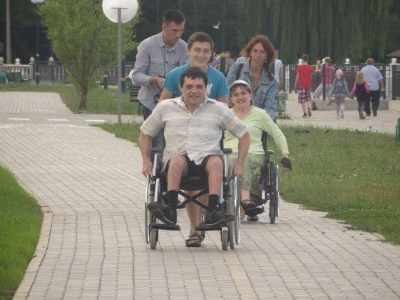 На набережній у Хмельницькому змагались велосипедисти, бігуни і візочники, фото №12 на сайті vsim.ua