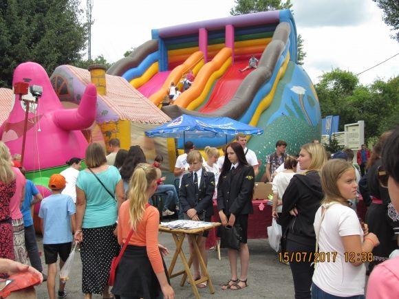 Центральна площа сьогодні виглядає по-військовому, фото №9 на сайті 20minut.ua