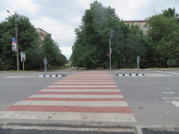 Новини Хмельницького - фото з На проспекті Миру з'явився пішохідний перехід з На проспекті Миру з'явився пішохідний перехід з
