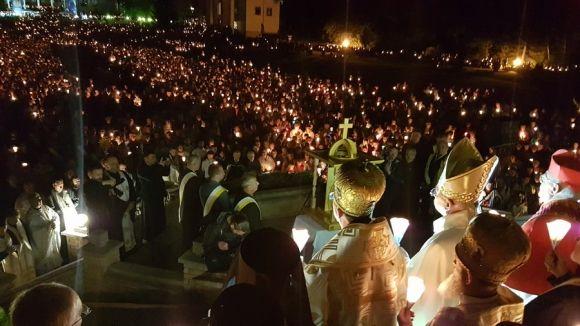 Похід зі свічками у Зарваниці. Як це було, фото №2 на сайті 20minut.ua