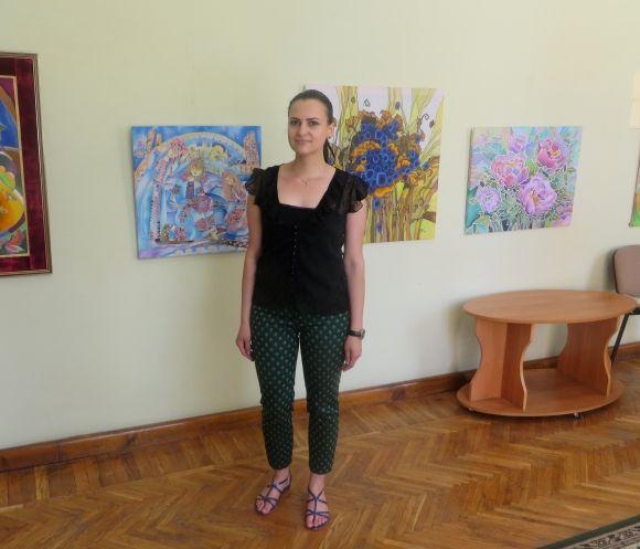 Дорогі бутіки або «толкучка». Як і де одягаються працівники Хмельницької міськради на сайті vsim.ua Дорогі бутіки або «толкучка». Як і де одягаються працівники Хмельницької міськради, фото №3 на сайті vsim.ua