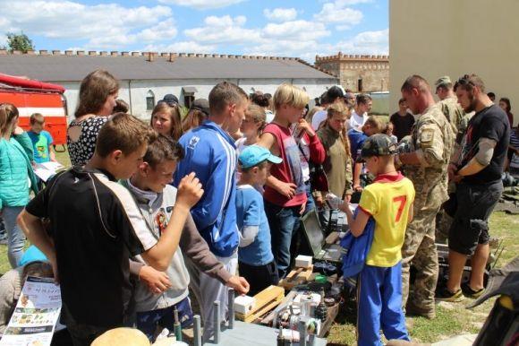 На Хмельниччину приїхав потяг Єднання "Труханівська Січ" на сайті vsim.ua На Хмельниччину приїхав потяг Єднання "Труханівська Січ", фото №2 на сайті vsim.ua