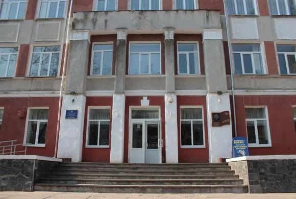 Дітей у школах охоронятимуть бійці АТО. Батьки про це ще не знають на сайті 20minut.ua Дітей у школах охоронятимуть бійці АТО. Батьки про це ще не знають, фото №1 на сайті 20minut.ua