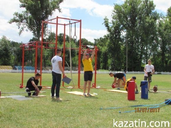 Змагання з кроссфіту виявили найстійкіших на сайті 20minut.ua Змагання з кроссфіту виявили найстійкіших, фото №36 на сайті 20minut.ua