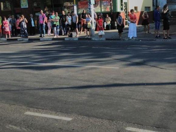 Як хмельничани зранку добираються на роботу в громадському транспорті, фото №2 на сайті vsim.ua