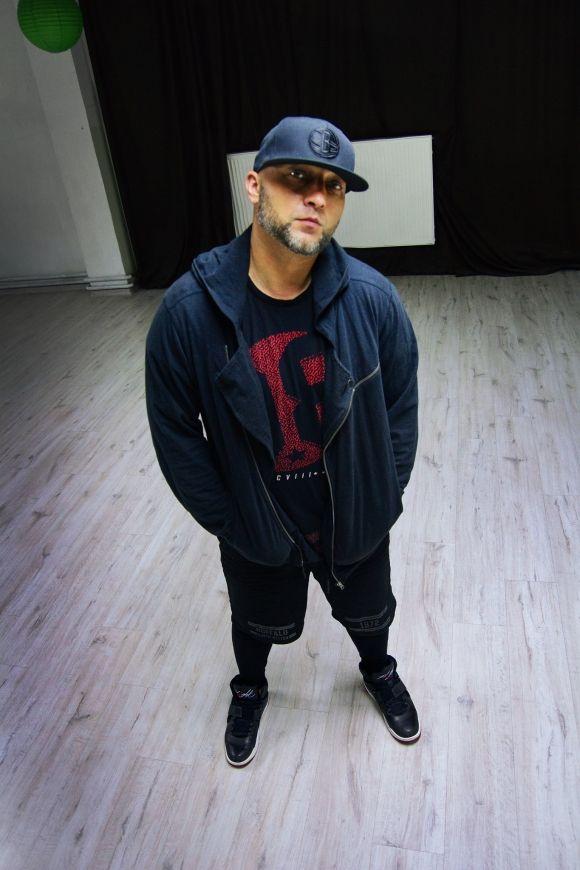 Jozzz вернулся! Из Америки привез модные dance-новинки на сайті 20minut.ua Jozzz вернулся! Из Америки привез модные dance-новинки, фото №3 на сайті 20minut.ua