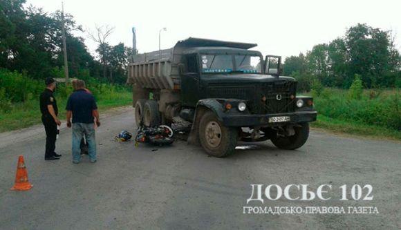 У Підгайцях водій мопеда потрапив під "Краз", фото №1 на сайті 20minut.ua