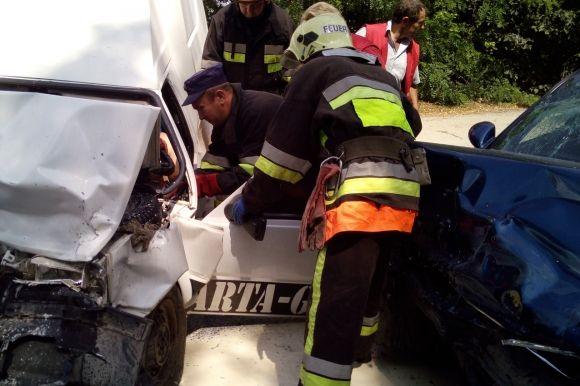 Біля Дунаєвець зіткнулися «Таврія» і «BMW». Один водій у лікарні, фото №1 на сайті vsim.ua