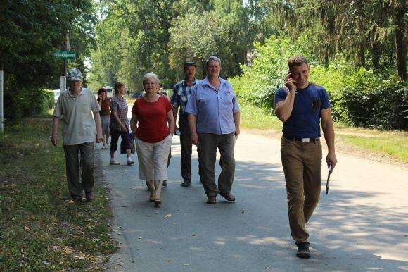 Мітинг в Агрономічному. Громада проти забудови села багатоповерхівками на сайті 20minut.ua Мітинг в Агрономічному. Громада проти забудови села багатоповерхівками, фото №5 на сайті 20minut.ua