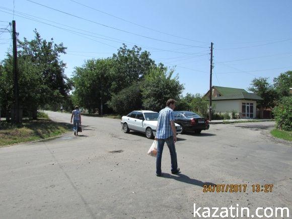 Перехрестя без розмітки очікують своїх жертв, фото №1 на сайті 20minut.ua