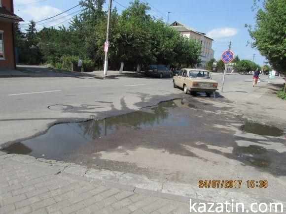 Перехрестя без розмітки очікують своїх жертв, фото №30 на сайті 20minut.ua