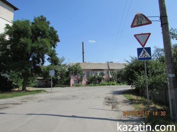 Перехрестя без розмітки очікують своїх жертв, фото №15 на сайті 20minut.ua