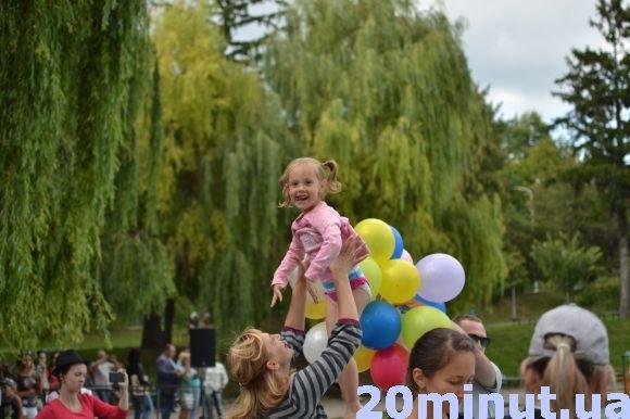 Фото дня: Кам’янець розважається на «Ількових забавах», фото №8 на сайті 20minut.ua