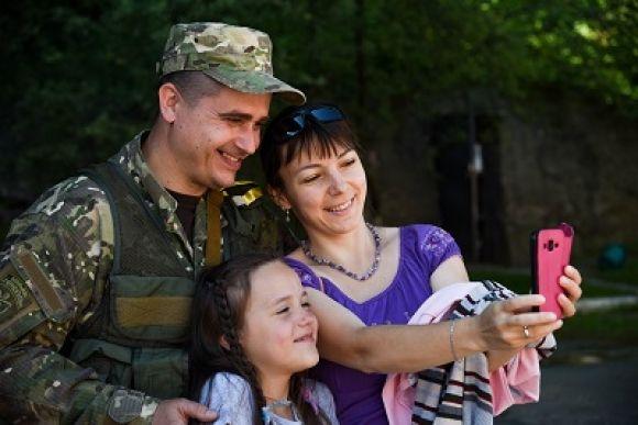 30 бійців батальйону патрульної поліції «Тернопіль» вирушили у зону АТО на сайті 20minut.ua 30 бійців батальйону патрульної поліції «Тернопіль» вирушили у зону АТО, фото №1 на сайті 20minut.ua