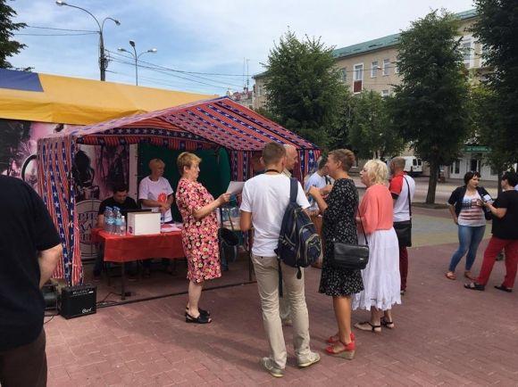 На Проскурівській хмельничан тестували на гепатит С, фото №1 на сайті vsim.ua