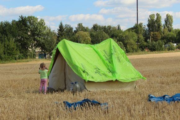 Громада Сабарова проти кладовища: "Ми з четвертої ранку тут збираємося" на сайті 20minut.ua Громада Сабарова проти кладовища: "Ми з четвертої ранку тут збираємося", фото №3 на сайті 20minut.ua