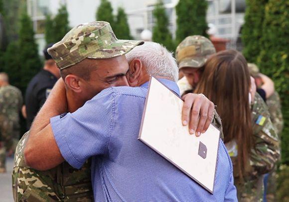 Із зони АТО до Хмельницького повернулись спецпризначенці, фото №1 на сайті vsim.ua