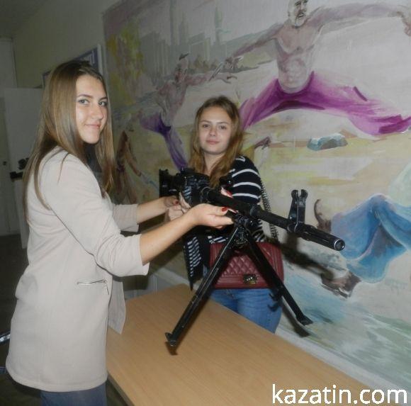 Діти учасників антитерористичної операції побували у Калинівському полку, фото №4 на сайті 20minut.ua