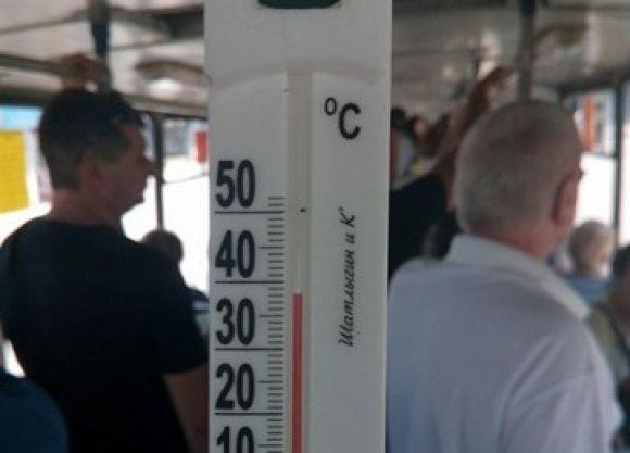 Пекло в громадському транспорті: як хмельничани «варяться» при +40 на сайті vsim.ua Пекло в громадському транспорті: як хмельничани «варяться» при +40, фото №4 на сайті vsim.ua