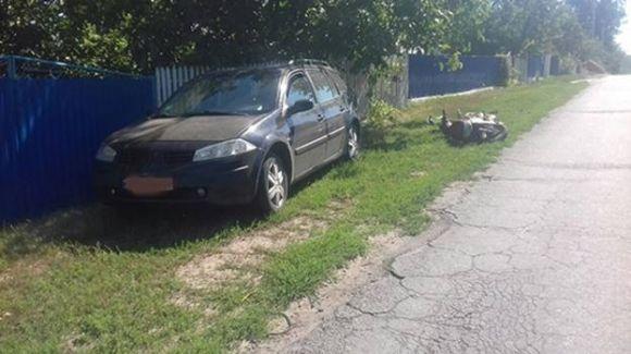 Смертельне ДТП у Бершадському районі: на сільській дорозі не розминувся легковик та моторолер на сайті 20minut.ua Смертельне ДТП у Бершадському районі: на сільській дорозі не розминувся легковик та моторолер, фото №1 на сайті 20minut.ua